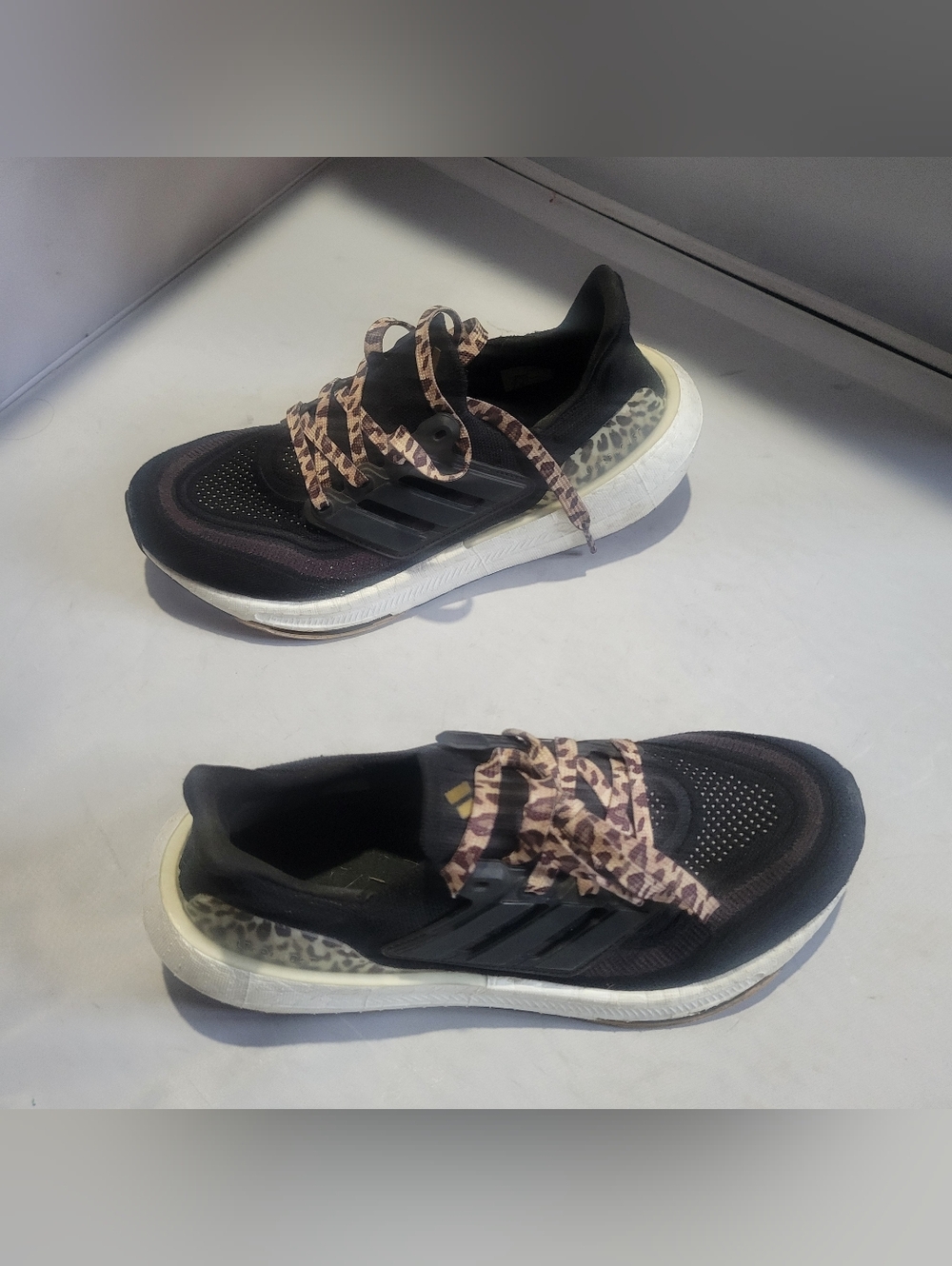 Adidas Womens Ultraboost Light Black Leopard Sz 8.5  Running Shoes